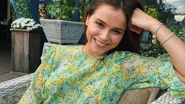Міла Сивацька натякнула на таємне весілля та показала обранця instagram.com/mila_sivatskaya Міла Сивацька натякнула на таємне весілля та показала обранця instagram.com/mila_sivatskaya