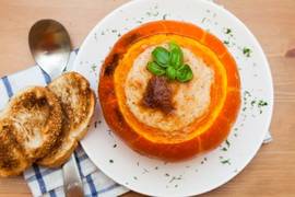 Рецепт дня: тыква в духовке, фаршированная мясом и картошкой