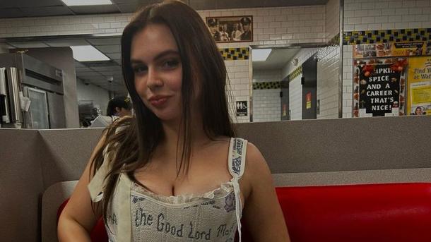 Дочь Фреймут показала, как изменилась за 12 лет instagram.com/zlata_mitchell Дочь Фреймут показала, как изменилась за 12 лет instagram.com/zlata_mitchell