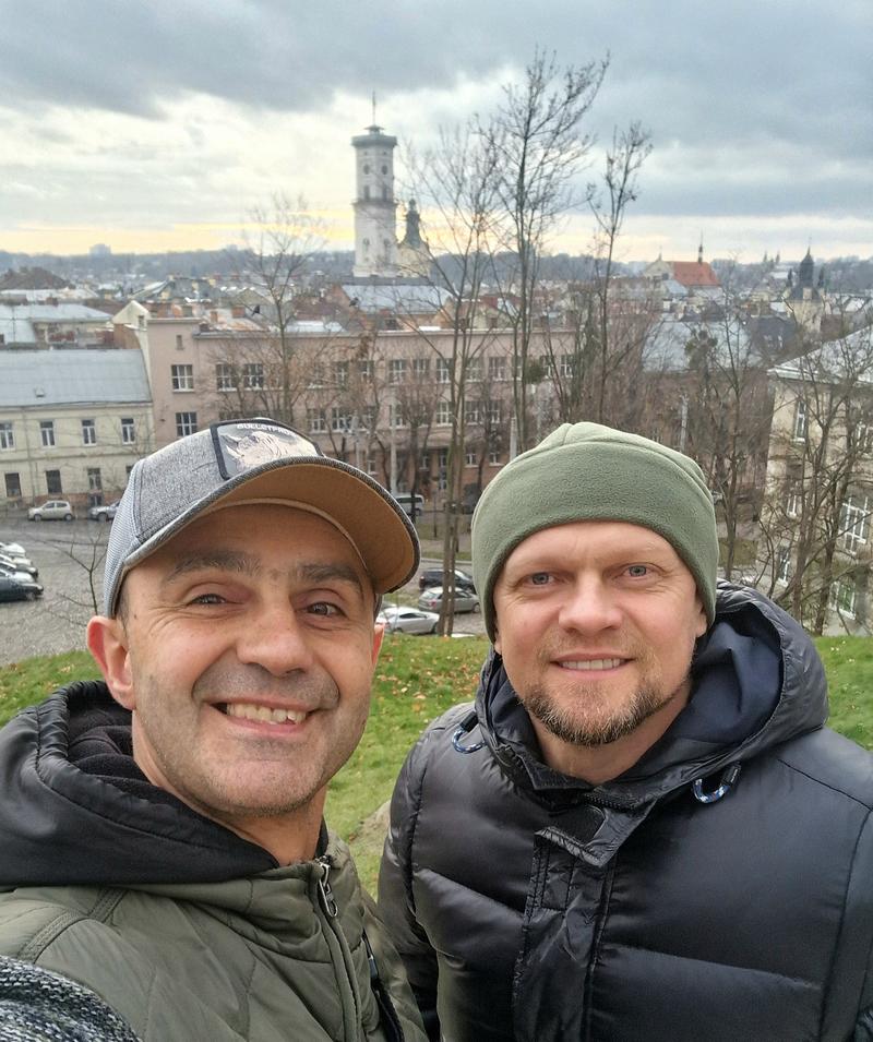 Тарас Стадницкий и Гарик Бирча facebook.com/taras.stadnytskyy Тарас Стадницкий и Гарик Бирча facebook.com/taras.stadnytskyy