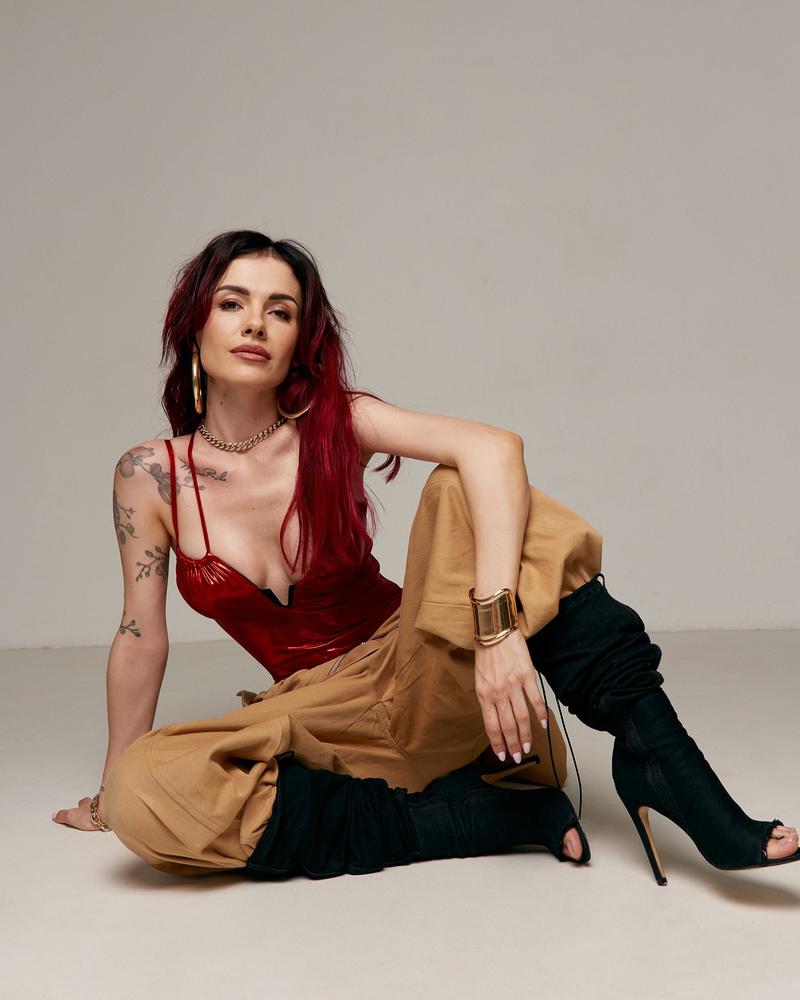 MamaRika показала новую фотосессию instagram.com/mamarika_official MamaRika показала новую фотосессию instagram.com/mamarika_official