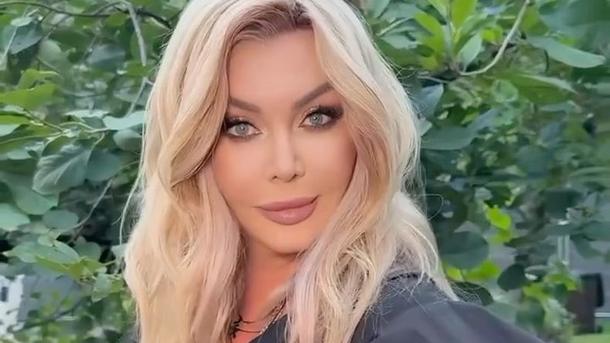Билык примеряла кимоно, которое «прячет все, что выросло» instagram.com/bilyk_iryna Билык примеряла кимоно, которое «прячет все, что выросло» instagram.com/bilyk_iryna