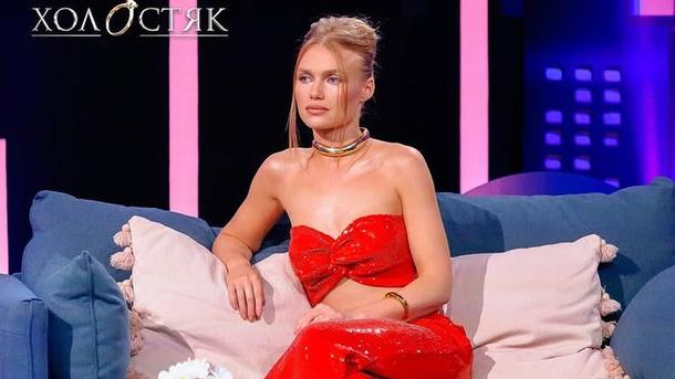 Финалистка «Холостяка-13» Юзьвак призналась, сколько зарабатывает и хватает ли ей на жизнь в Лондоне instagram.com/holostyakstb Финалистка «Холостяка-13» Юзьвак призналась, сколько зарабатывает и хватает ли ей на жизнь в Лондоне instagram.com/holostyakstb