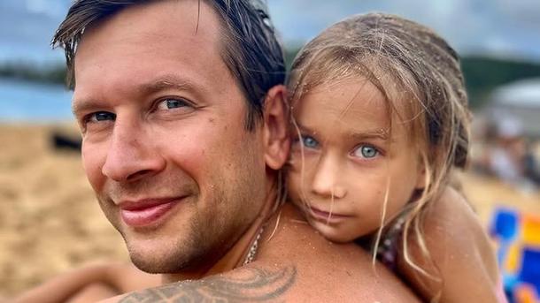 7-летняя правнучка Богдана Ступки начала актерскую карьеру с проекта Netflix instagram.com/stupka777 7-летняя правнучка Богдана Ступки начала актерскую карьеру с проекта Netflix instagram.com/stupka777