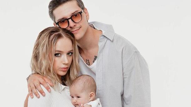 Екснаречена Парфенюка Сімбочка розсекретила причини їхнього розриву instagram.com/simbochkka Екснаречена Парфенюка Сімбочка розсекретила причини їхнього розриву instagram.com/simbochkka