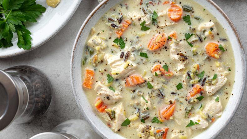 Рецепт дня: суп с курицей, рисом и сливками Рецепт дня: суп с курицей, рисом и сливками