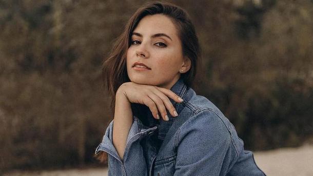 Зірка «Спіймати Кайдаша» Антоніна Хижняк показала себе у 14 років instagram.com/tonya_actress Зірка «Спіймати Кайдаша» Антоніна Хижняк показала себе у 14 років instagram.com/tonya_actress